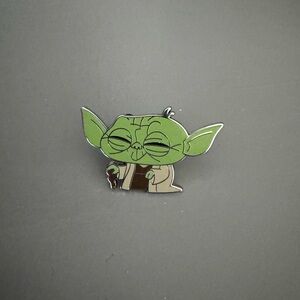 2026 Star WarsxDISNEY pin from LIGHT SIDE/DARK SIDE -yoda